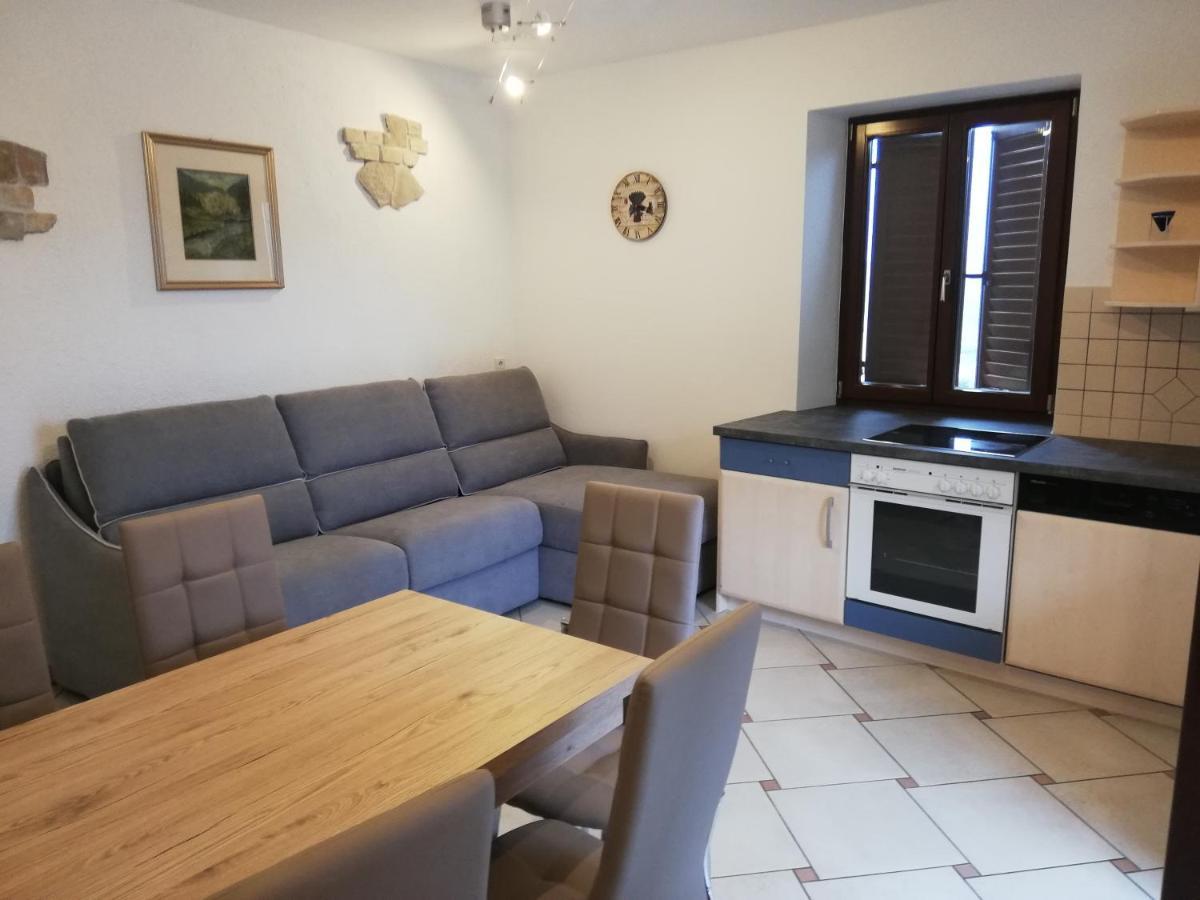 Haus Moeltner - Apartment Aviam Caldaro Eksteriør billede